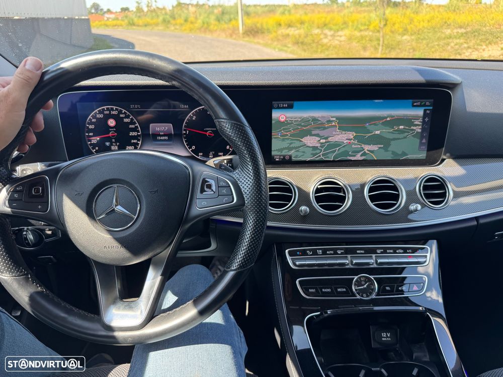 Mercedes-Benz E 220 d T 9G-TRONIC - 24