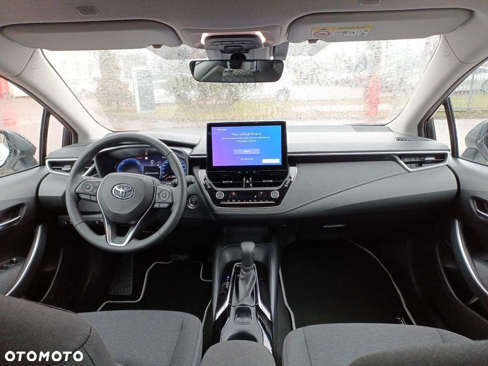 Toyota Corolla 1.8 Hybrid Comfort - 12