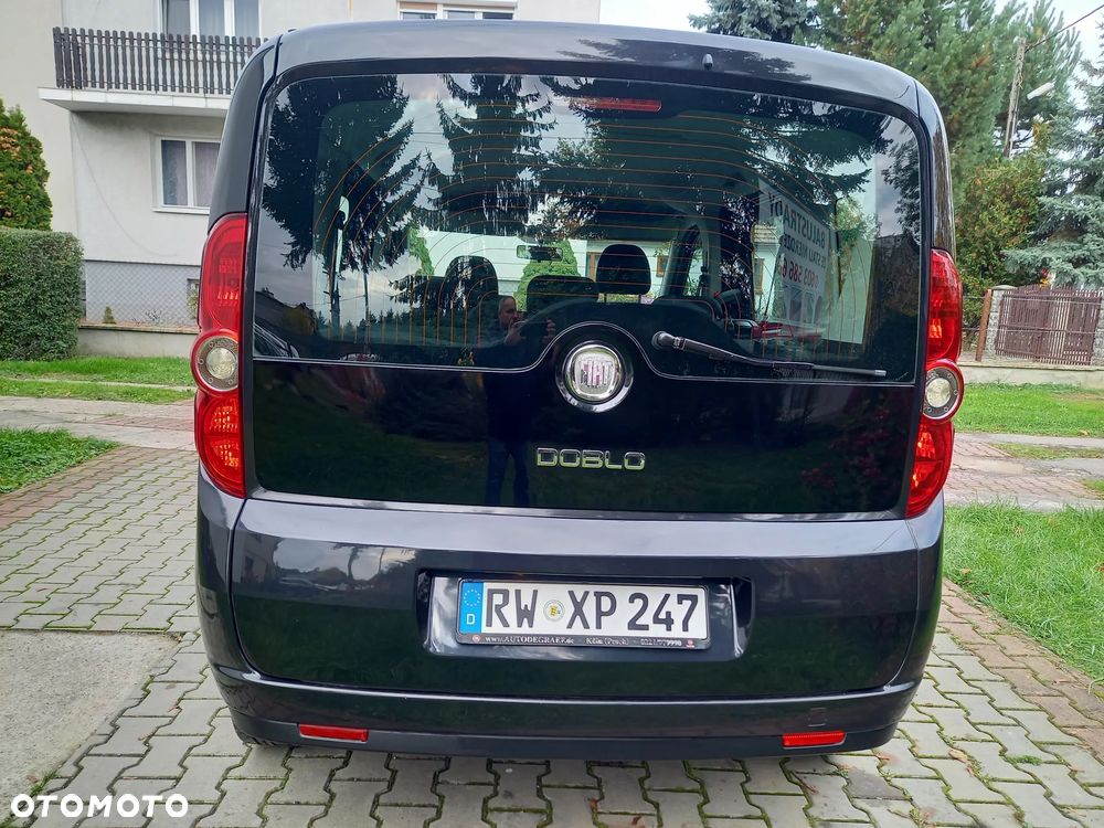Fiat Doblo 1.4 16V Dynamic - 13