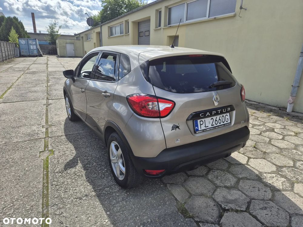 Renault Captur - 24
