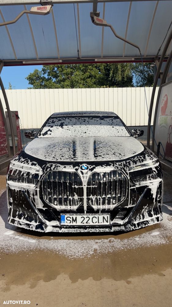 BMW Seria 7 - 4