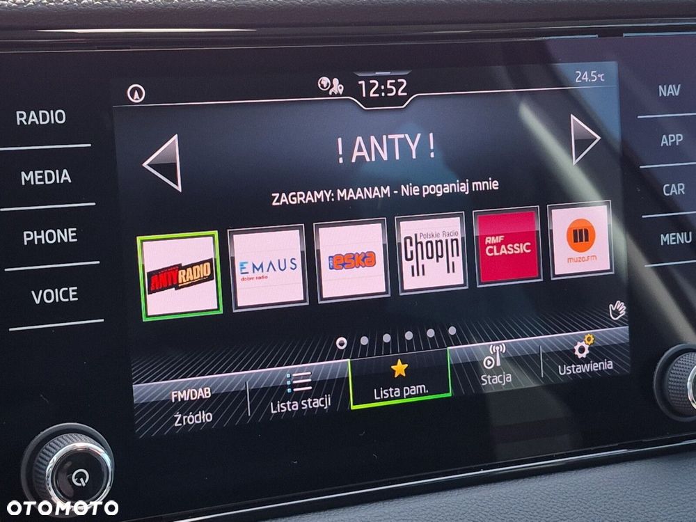 Skoda Karoq 1.5 TSI ACT Ambition DSG - 24