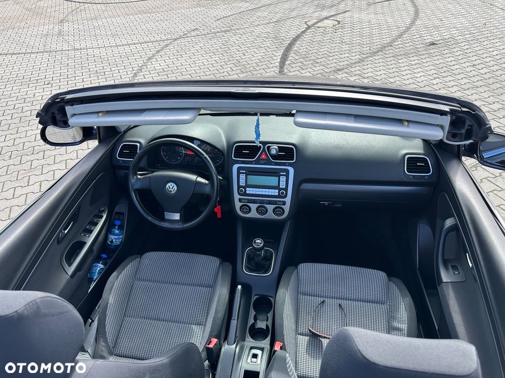 Volkswagen Eos 1.6 FSI - 33