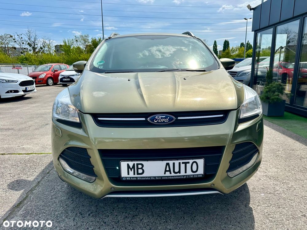 Ford Kuga 1.6 EcoBoost 2x4 Trend - 2