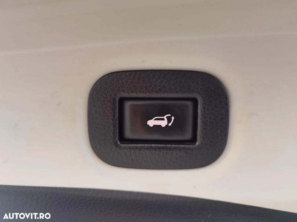 Nissan X-Trail 1.6 dCi ALL-MODE 4x4i Tekna - 33