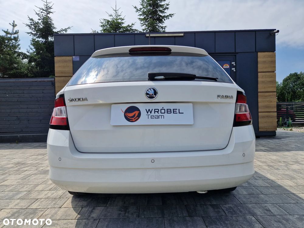 Skoda Fabia 1.2 TSI Active - 8