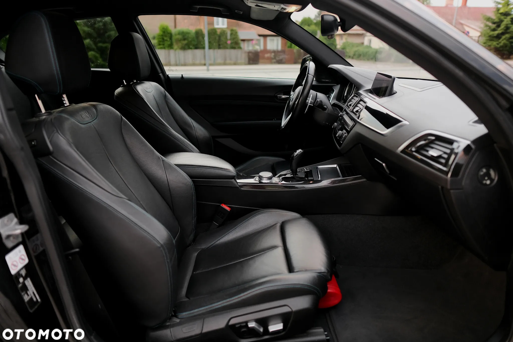 BMW 1M - 28