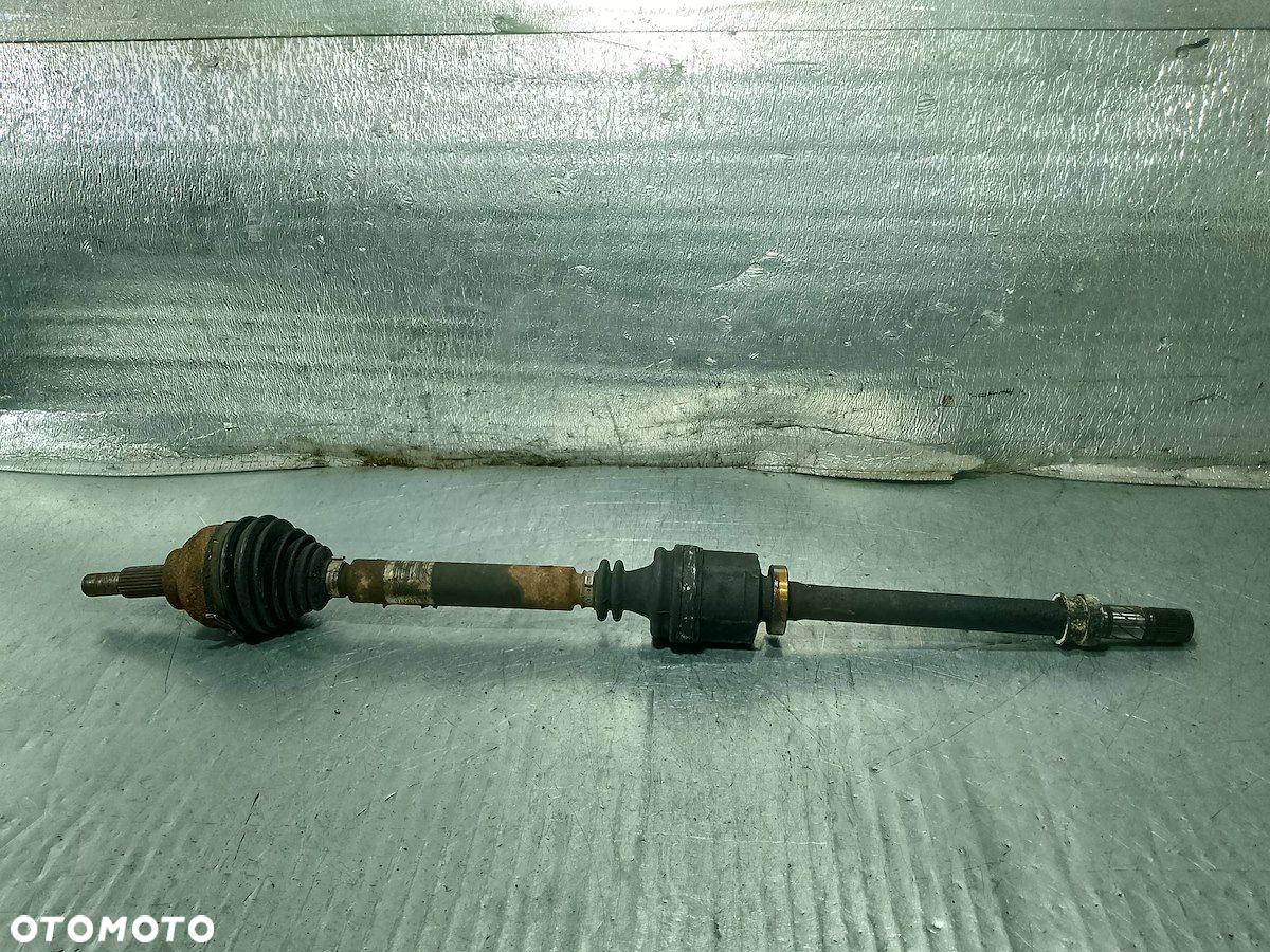 PÓŁOŚ PRAWA PRZÓD RENAULT LAGUNA II 8200169176 1.9 DCI - 5
