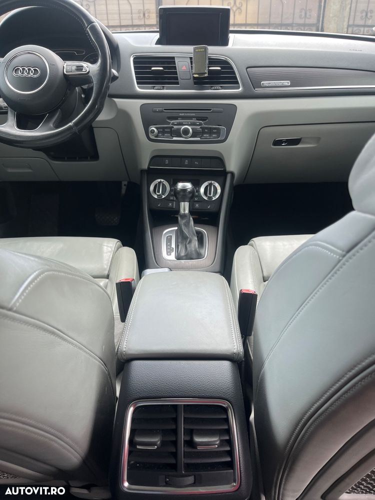 Audi Q3 2.0 TDI Quattro S-Tronic - 26
