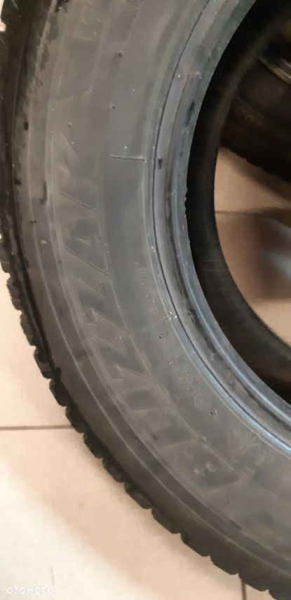 Opony Zimowe Bridgestone Blizzak 225/75/16c 6-5mm Para - 6