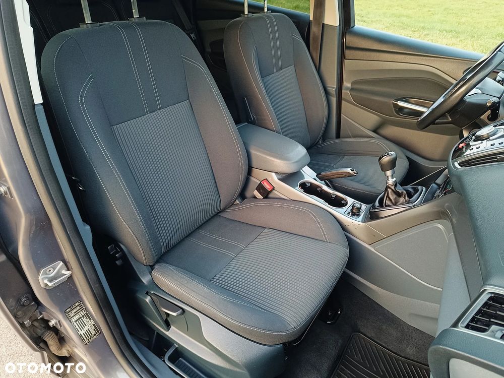 Ford C-MAX - 11