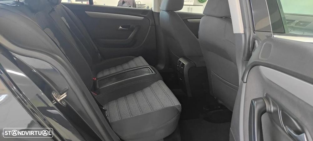 VW Passat CC 2.0 TDi Exclusive - 21