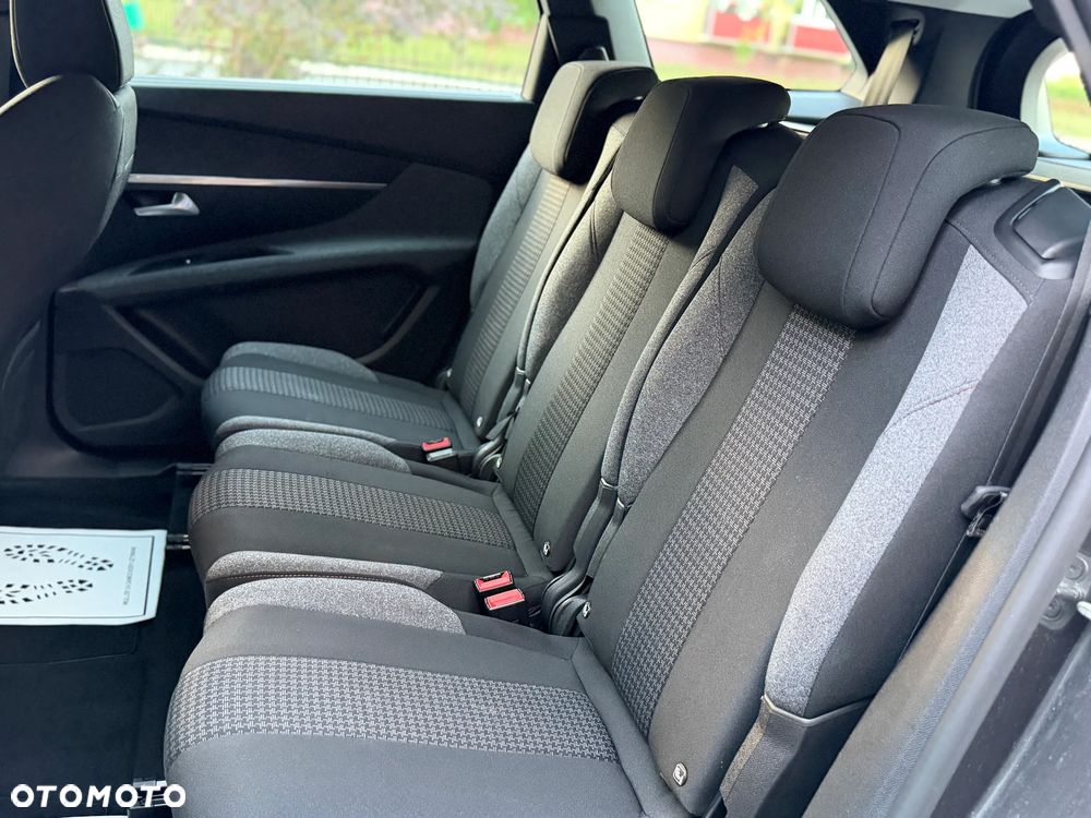 Peugeot 5008 1.5 BlueHDi Active Pack S&S - 17