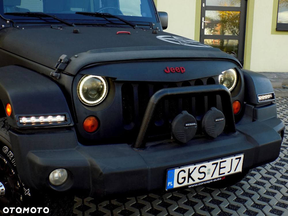 Jeep Wrangler - 9