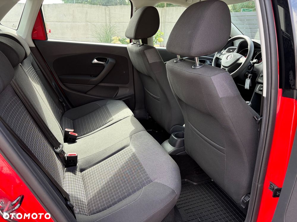 Volkswagen Polo 1.2 TSI (Blue Motion Technology) Comfortline - 19