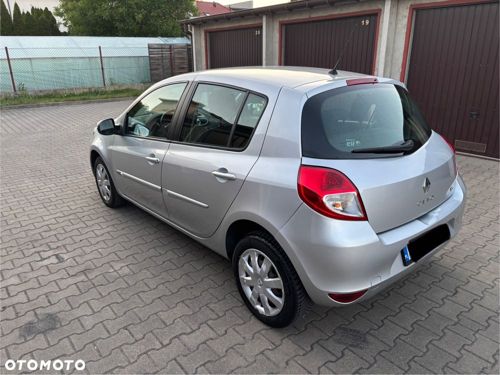 Renault Clio 1.2 16V TCE Alize Euro5 - 6