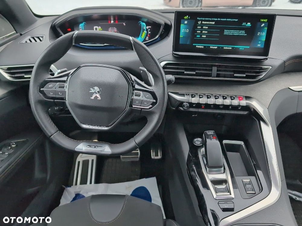 Peugeot 3008 - 13