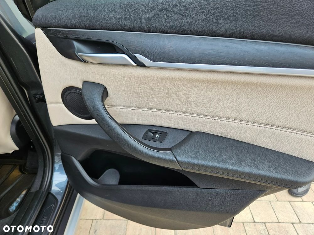 BMW X1 xDrive25d xLine - 9