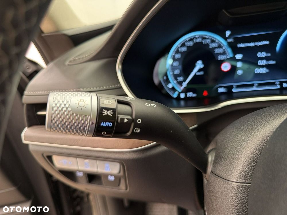 Genesis G80 - 26