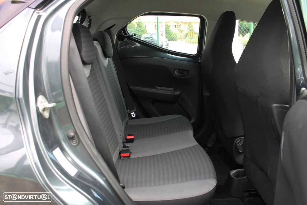 Toyota Aygo - 38