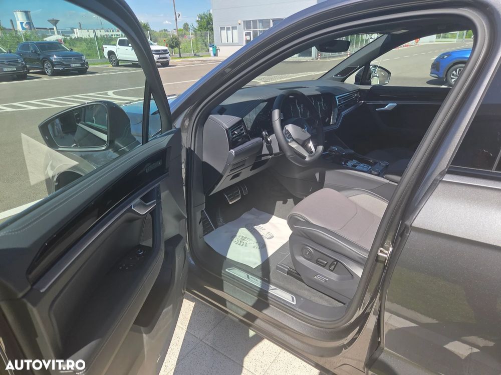 Volkswagen Touareg V6 TDI 4MOTION R-Line - 9