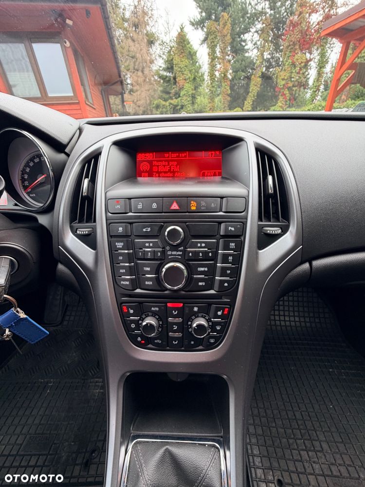 Opel Astra - 17