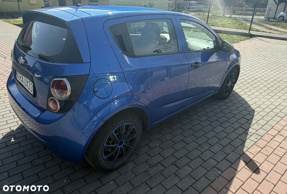 Chevrolet Aveo 1.2 LS+ - 4