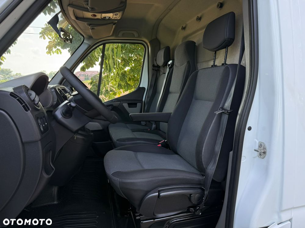Renault Master - 20