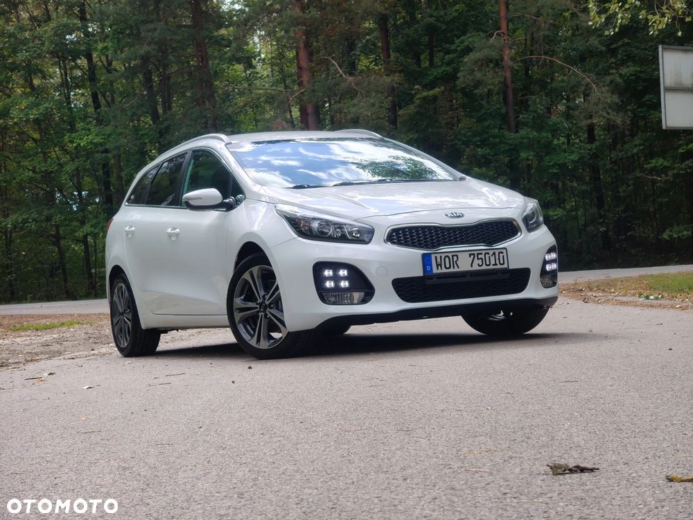 Kia Ceed - 6