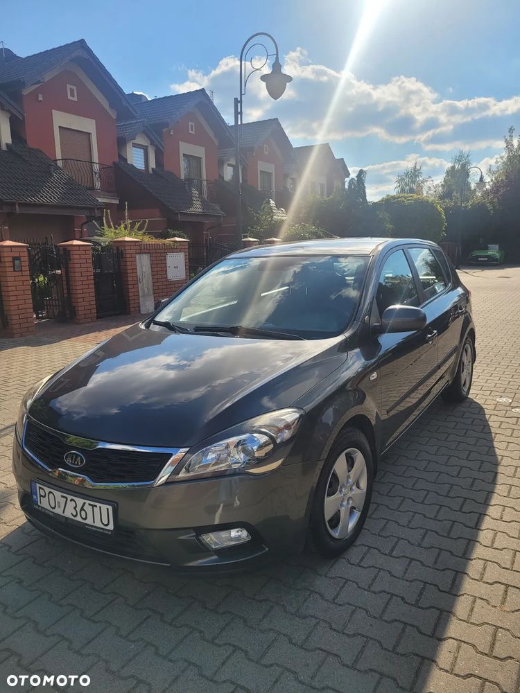 Kia Ceed Cee'd 1.4 Comfort - 1