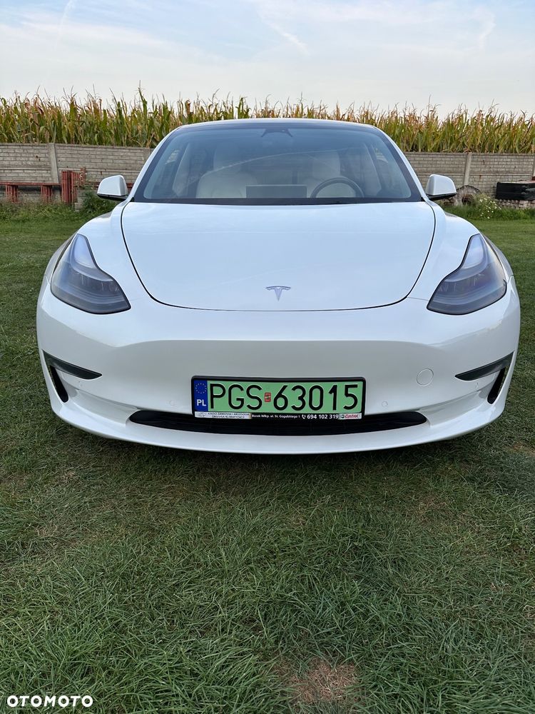 Tesla Model 3 Standard Reichweite Plus Hinterradantrieb - 2