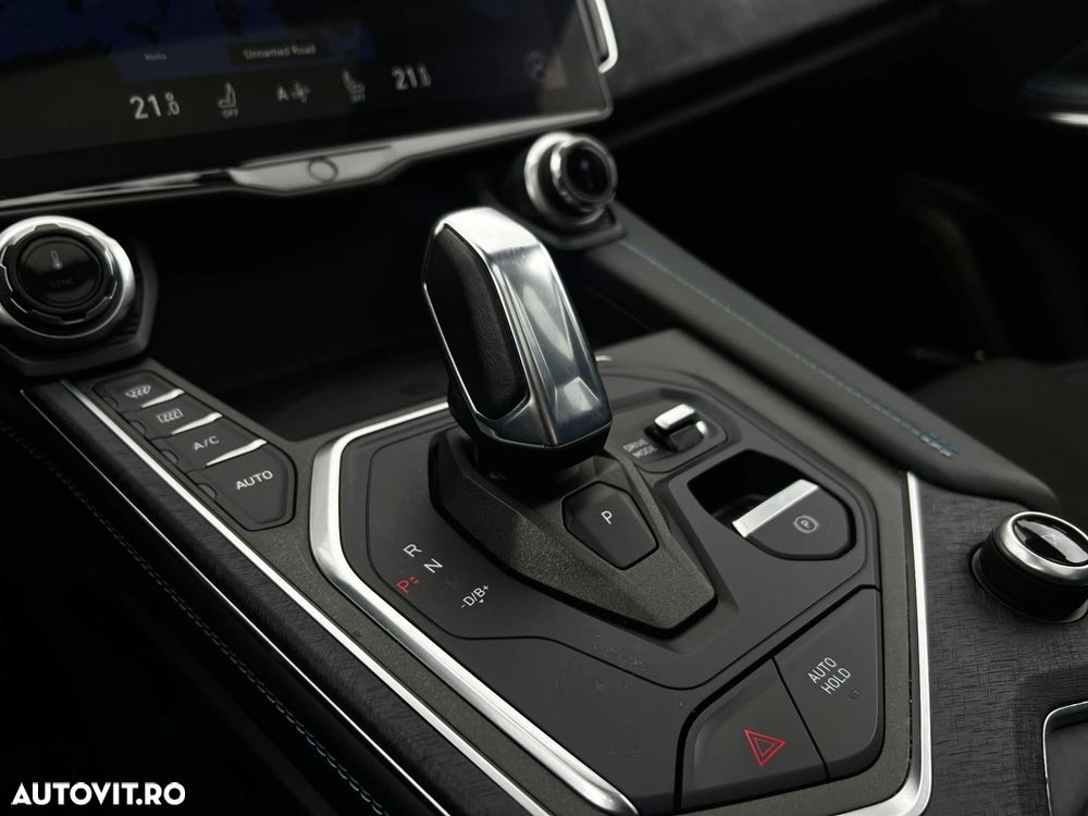 Lynk&Co 01 - 15