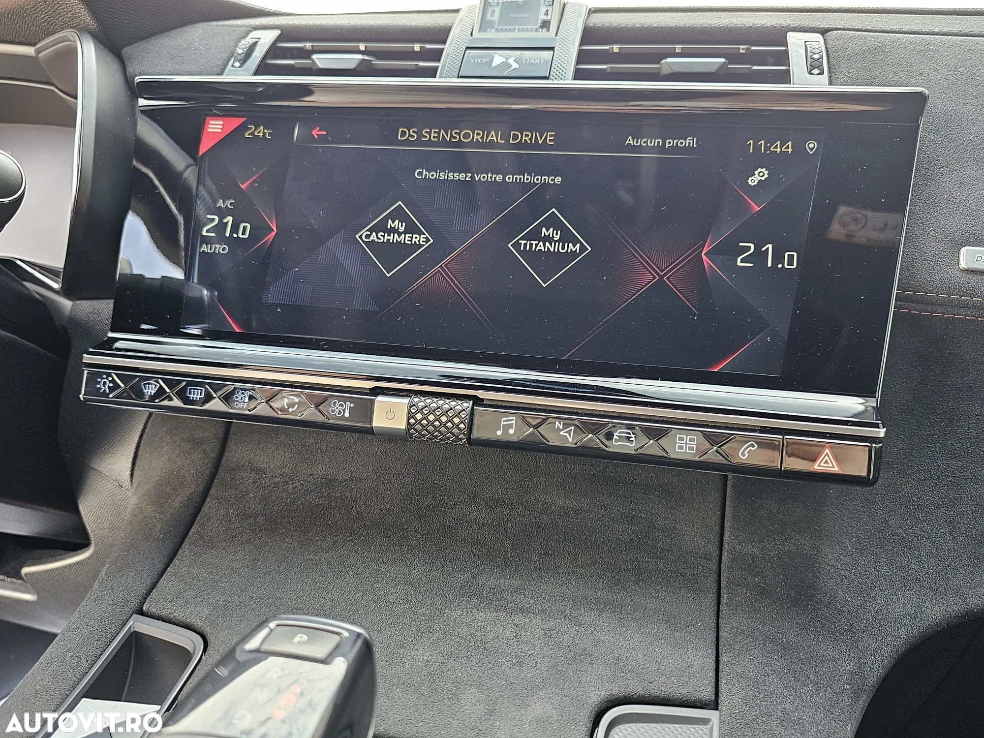 Citroën DS7 Crossback PureTech 180 Aut. SO CHIC - 18