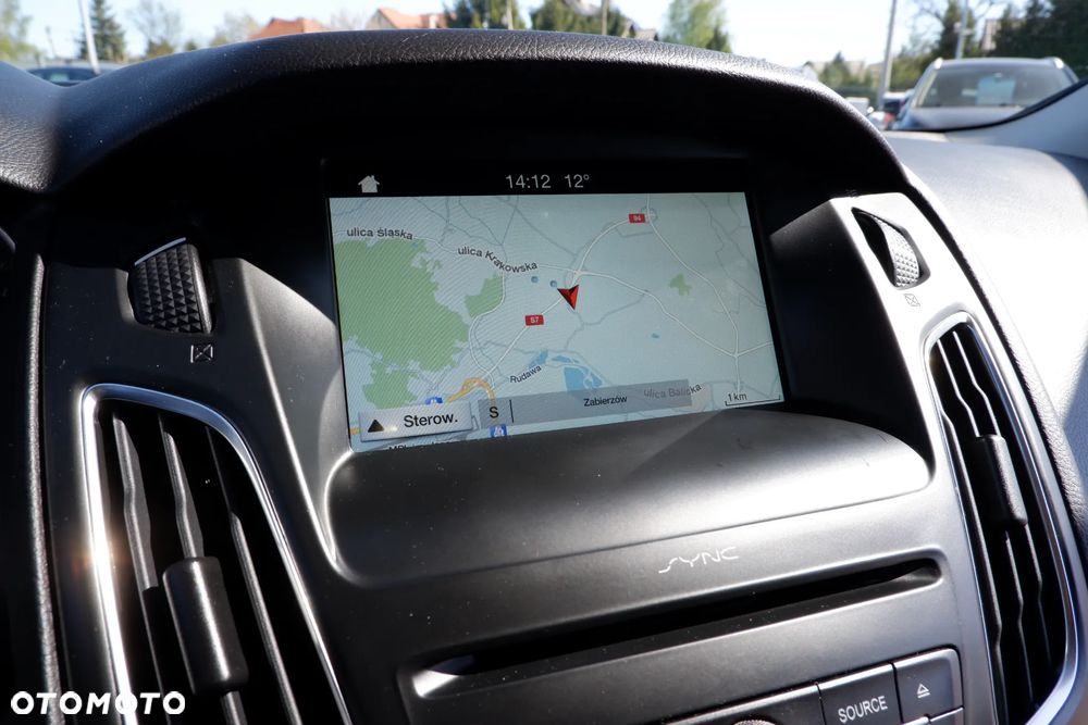 Ford Focus SW 1.5 EcoBoost S&S TITANIUM - 19