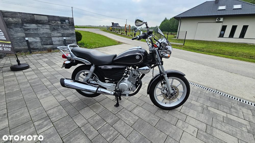 Yamaha YBR - 11
