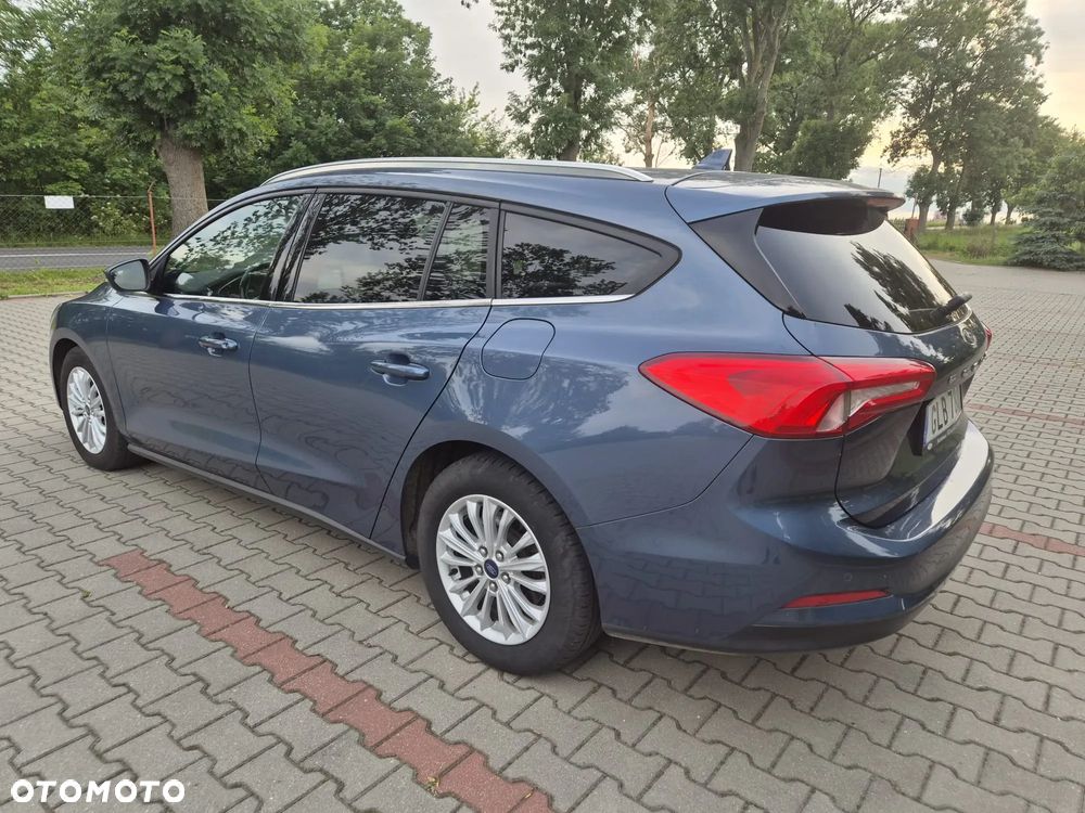 Ford Focus Turnier 2.0 TDCi DPF Titanium - 4