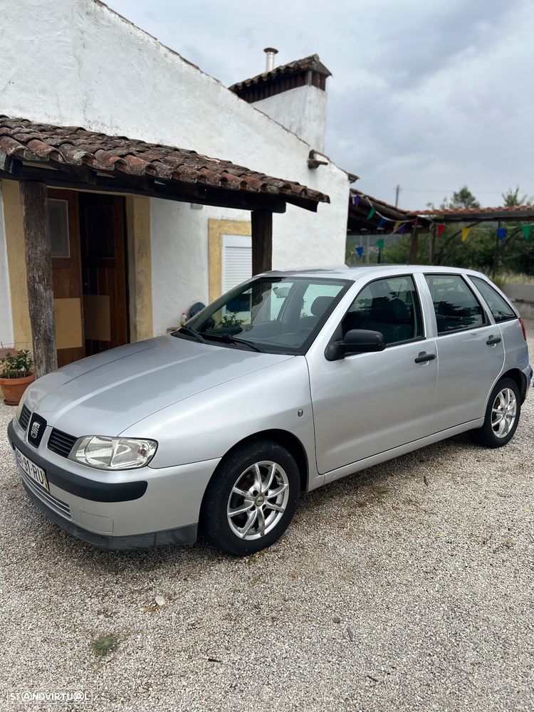 SEAT Ibiza - 5