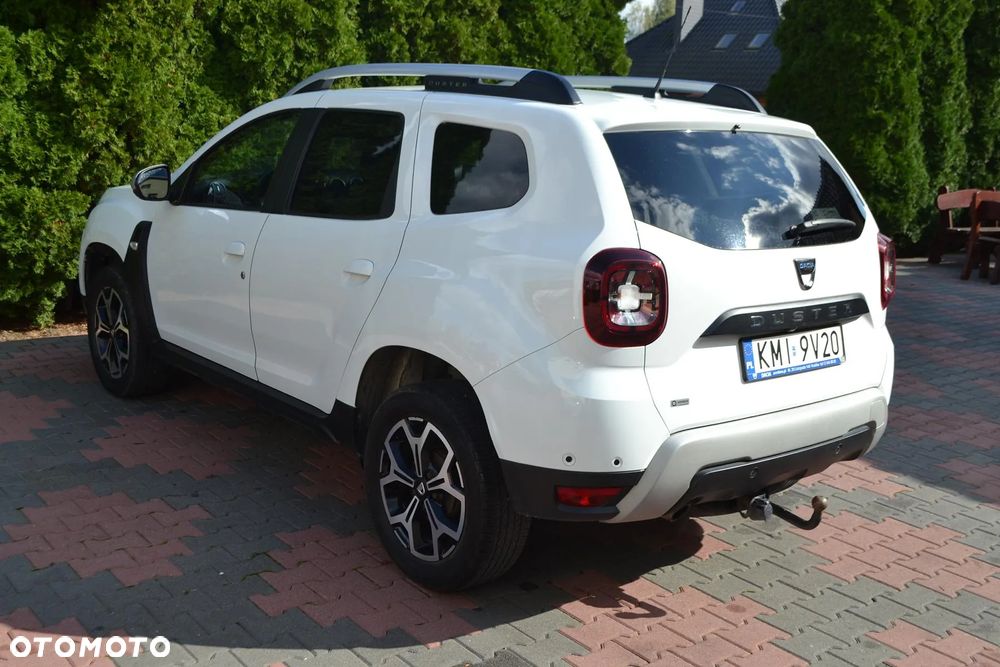 Dacia Duster 1.6 SCe Laureate S&S - 3
