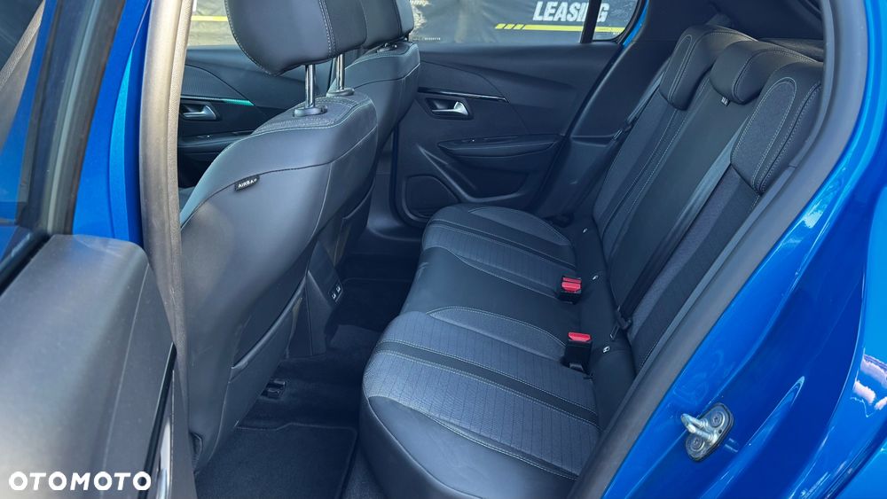 Peugeot 208 PureTech 130 EAT8 Allure - 24