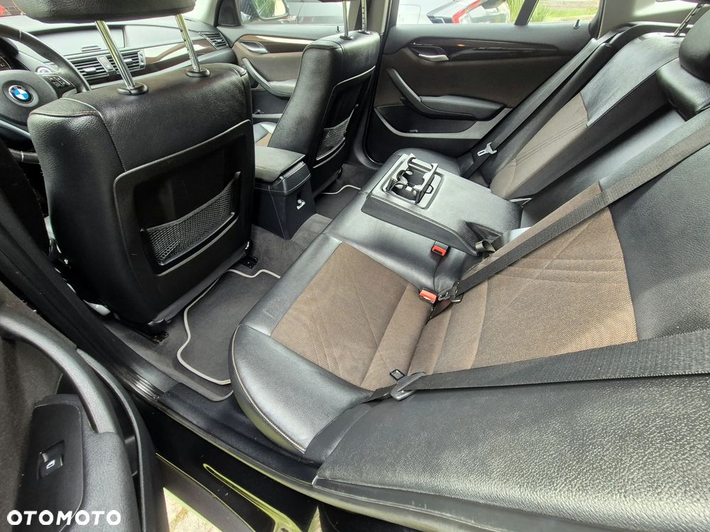 BMW X1 sDrive20i xLine - 14