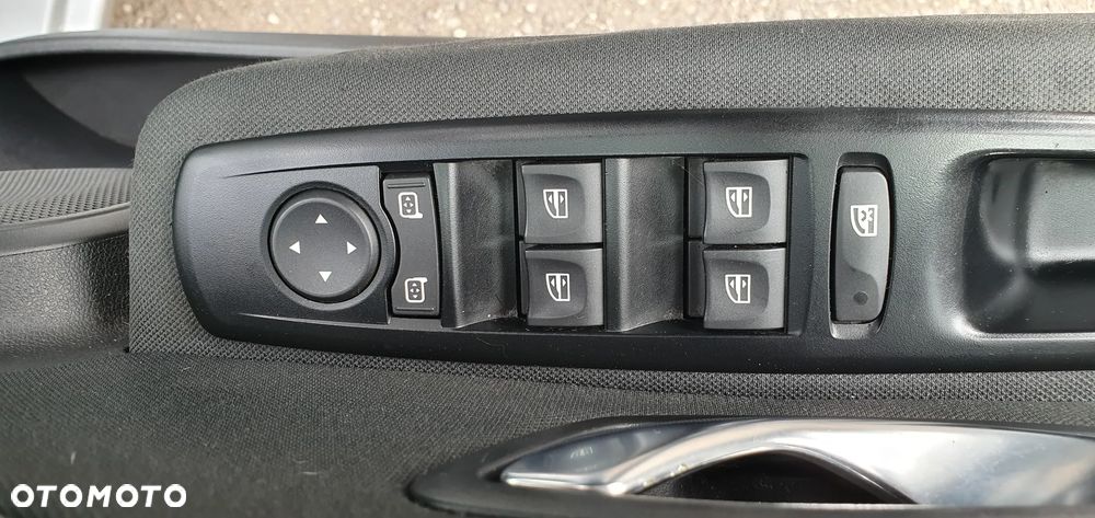 Renault Megane 1.6 16V 110 Expression - 14