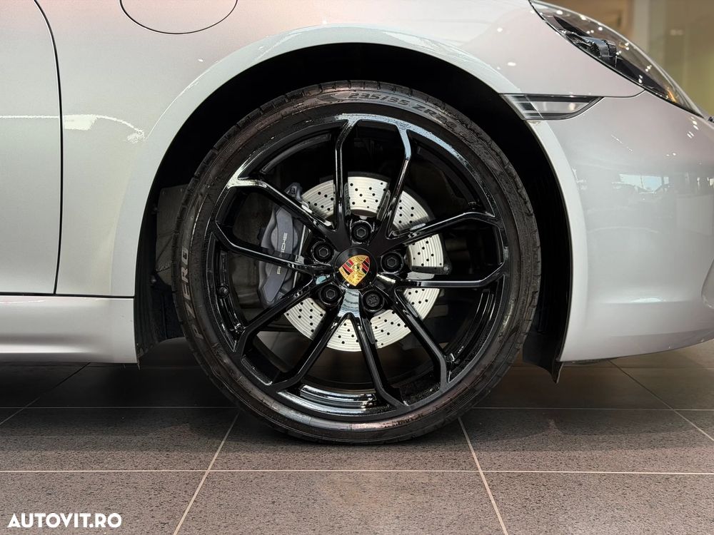 Porsche Boxster 718 PDK - 12