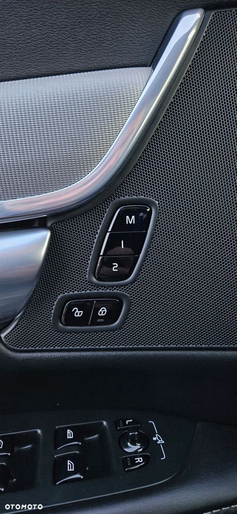 Volvo V90 D4 Geartronic Inscription - 16