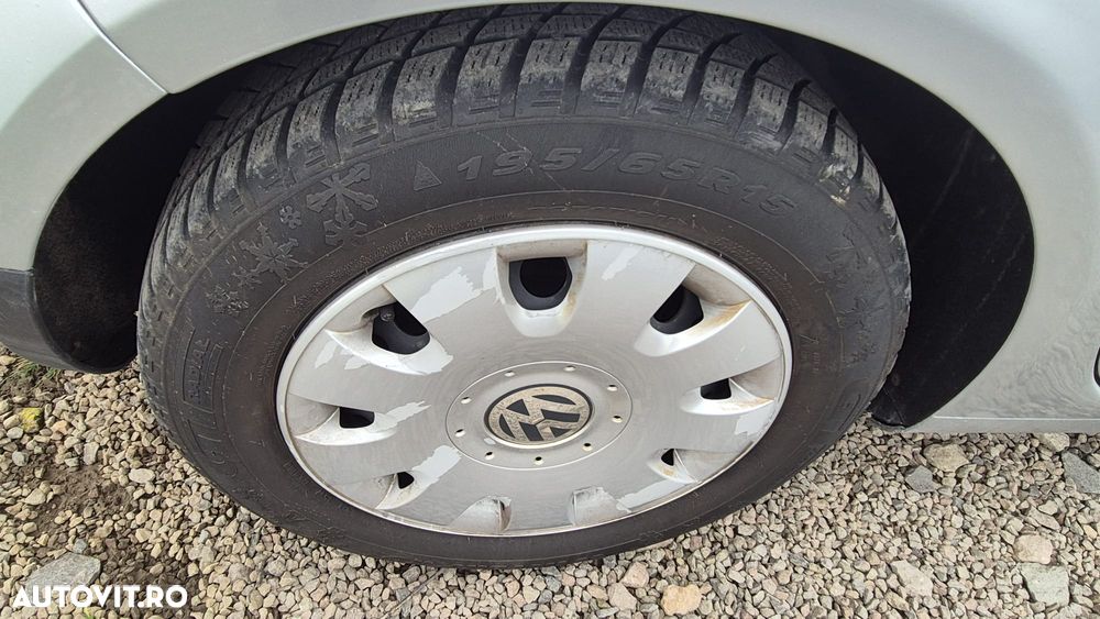 Volkswagen Golf 1.6 FSI Automatik Sportline - 19