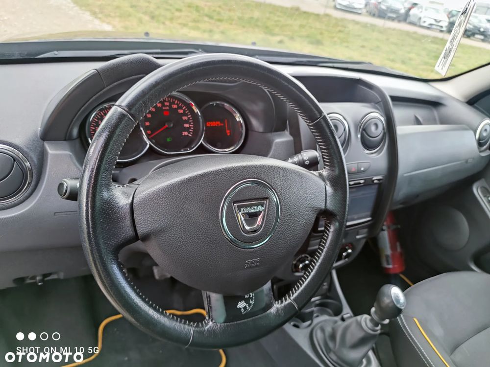 Dacia Duster 1.2 TCe Celebration - 20