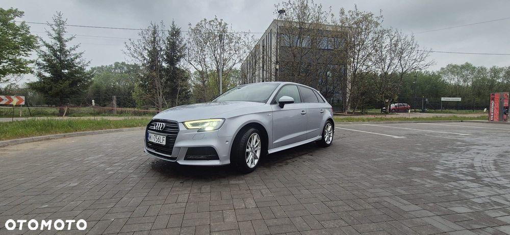 Audi A3 Sportback 1.5 TFSI Sport S tronic - 4