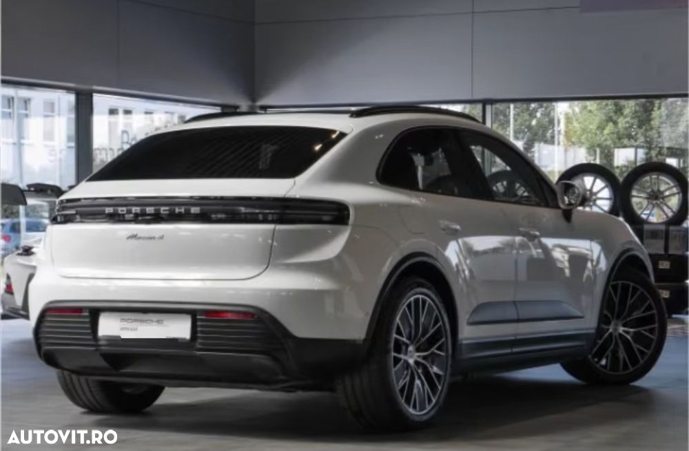 Porsche Macan - 5