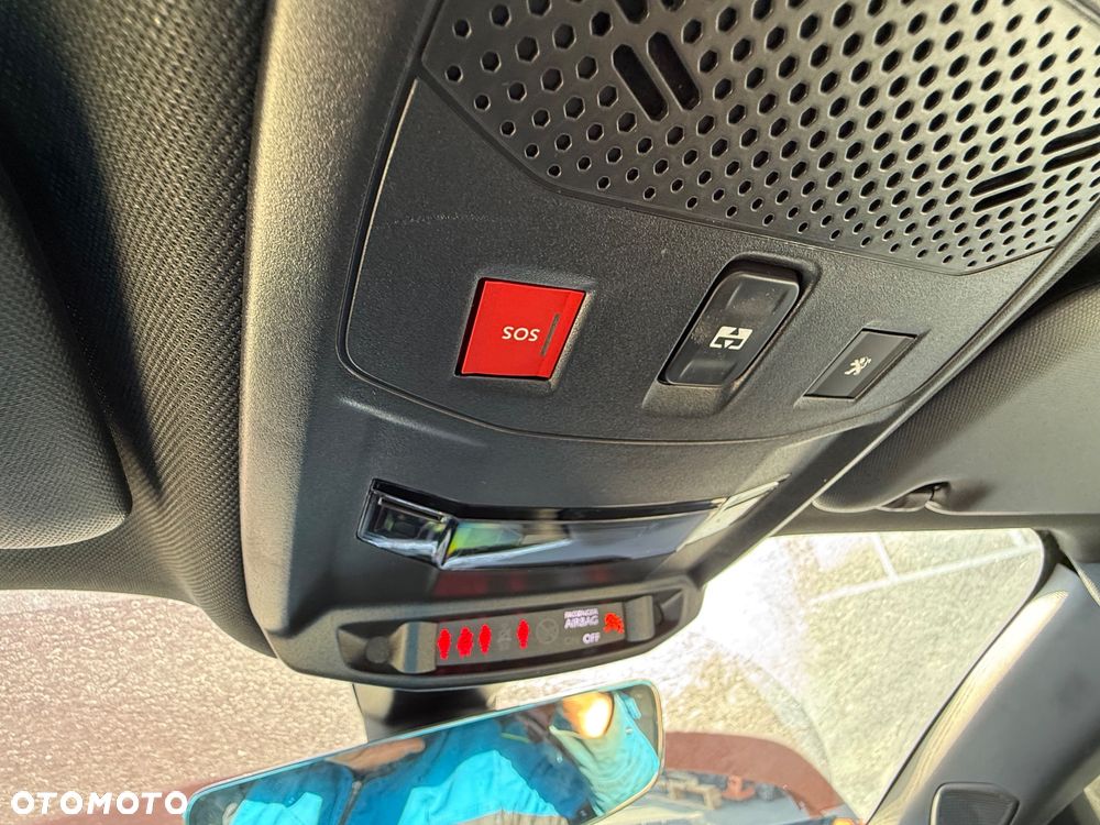 Peugeot 2008 GT Line - 9