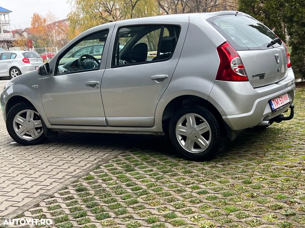 Dacia Sandero 1.2 16V - 16