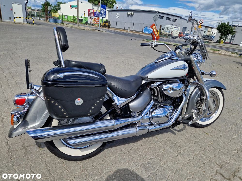 Suzuki VL 800 Volusia - Boulevard C50 - 3